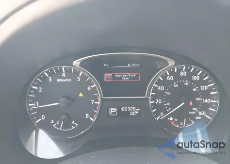 2015 Nissan Altima 2.5/2.5 S/2.5 Sl/2.5 Sv z USA, uszkodzony, nr VIN 1N4AL3AP8FC190393